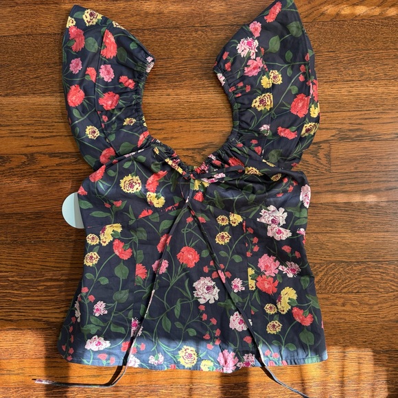 Hill House - The Zuri Top - Picture 5 of 9